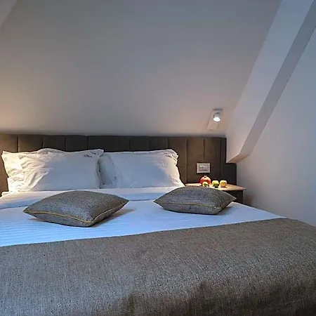 La Boheme Boutique Casa Soare 4*