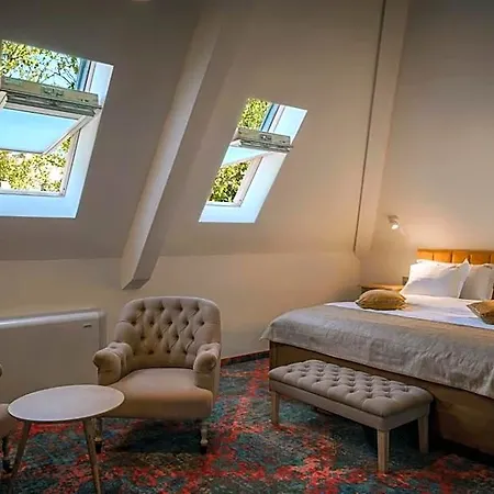 La Boheme Boutique Casa Soare Hotel