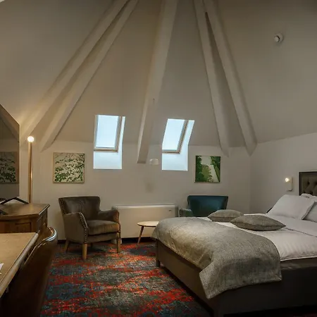 La Boheme Boutique Casa Soare Hotell 4*