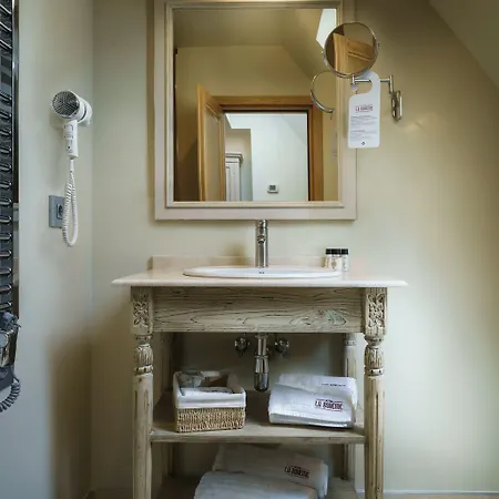 La Boheme Boutique Casa Soare 4* בוקרשט
