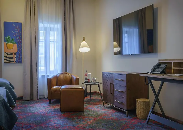 Ξενοδοχείο La Boheme Boutique Casa Soare 4*